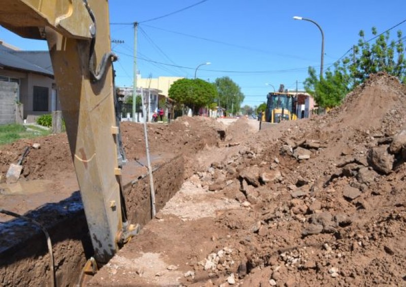 Licitan la obra de cloacas del barrio 10 de junio